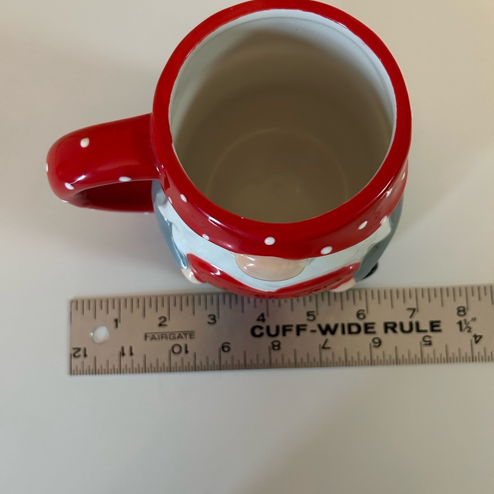 Adorable Red Heart Valentine Gnome Mug w Gray Sweater & Red Polka Dot Hat 16 oz - Picture 7 of 8